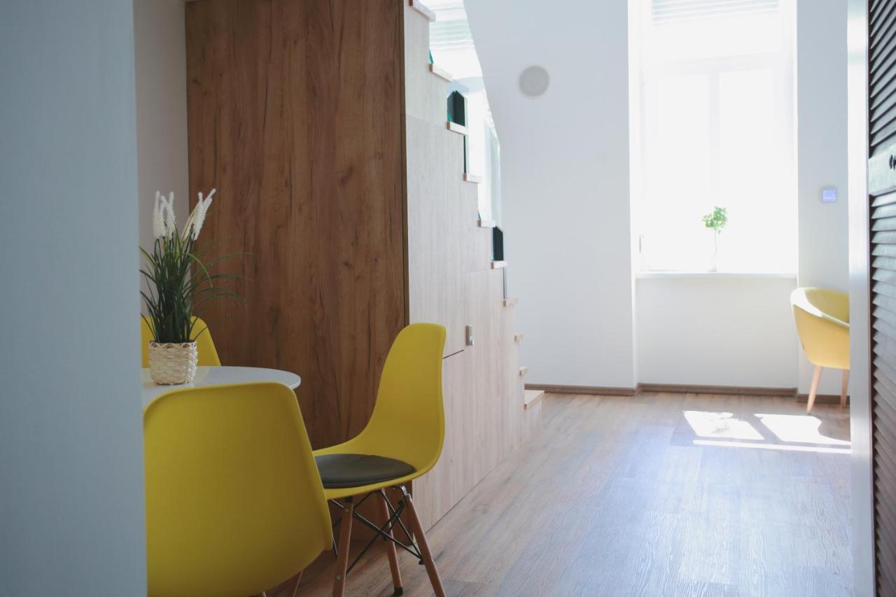 Szieszta Apartman Appartement Szeged Buitenkant foto